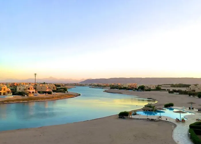 Apartment Artsy 1 Bedroom Apt/ Free Pool & Lagoon Access @elgouna Hurghada