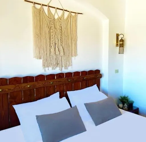 Artsy 1 Bedroom Apt/ Free Pool & Lagoon Access @elgouna Apartment