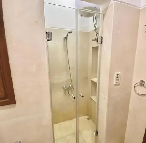 Artsy 1 Bedroom Apt/ Free Pool & Lagoon Access @elgouna Hurghada